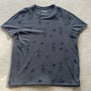 Large Express short sleeve tee shirt